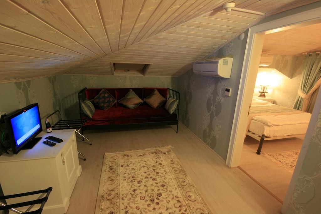 Trilyali Butik Hotel Tirilye Exteriér fotografie